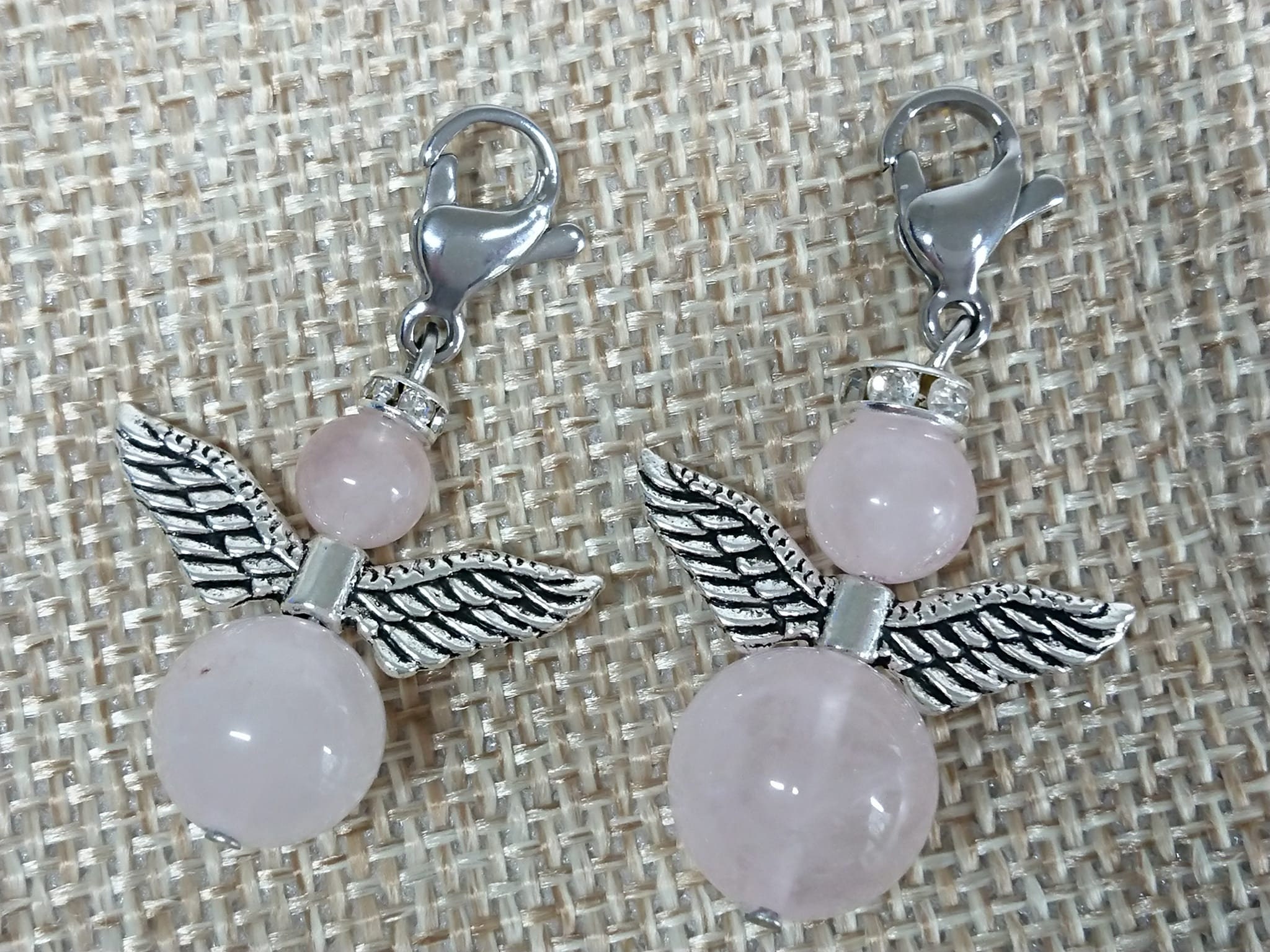 Pendentif Ange Gardien en Quartz-Rose Purifié et Magnétisé Pour Animaux de Compagnie & Humains