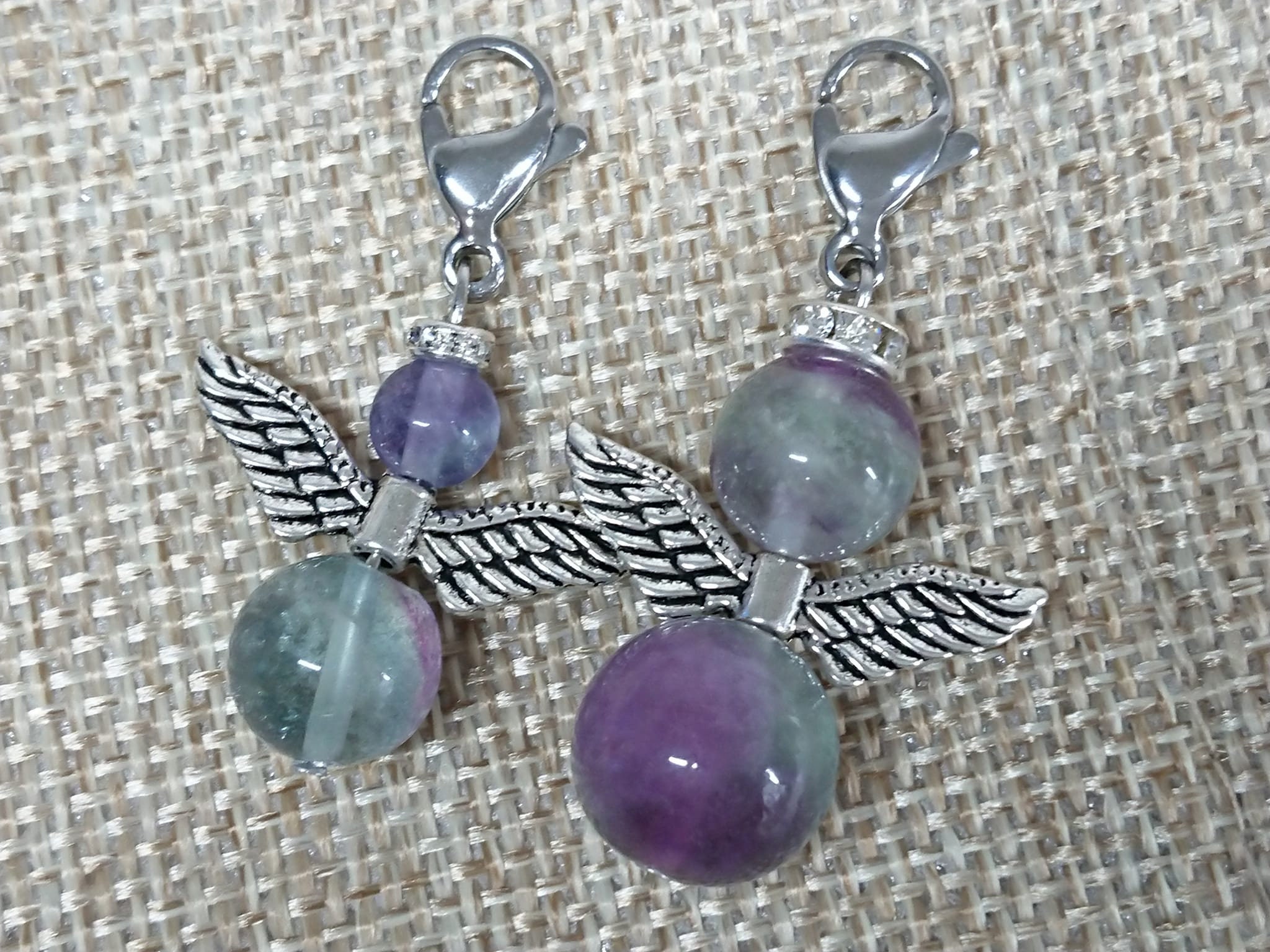 Pendentif Ange Gardien en Fluorite Purifié et Magnétisé Pour Animaux de Compagnie & Humains