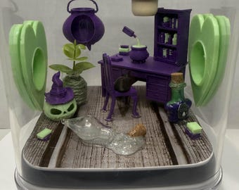 Witch Office Glow Spider Enclosure | Purple 5x5x5 Jumping Spider Habitat