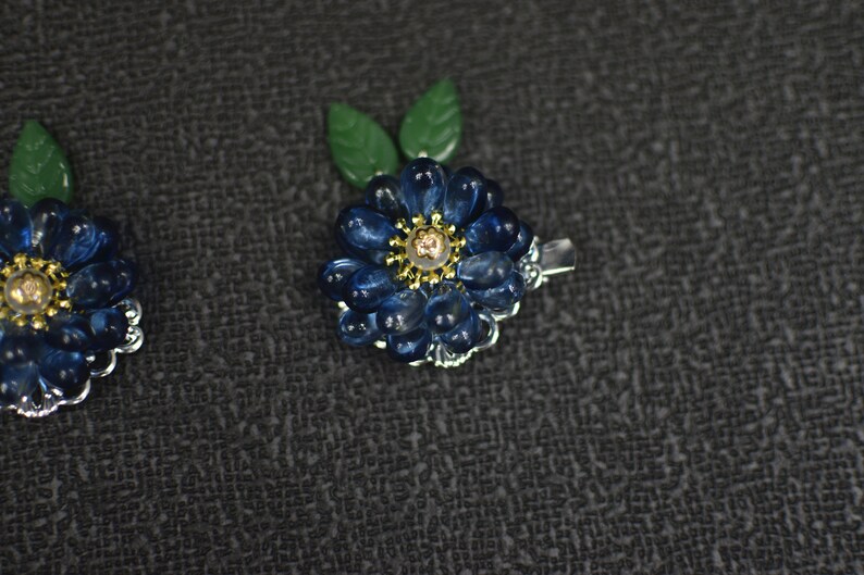 A Pair of Handmade Blue Succulent Flower Silver Hair Clip Chinese Hair Accessories image 3