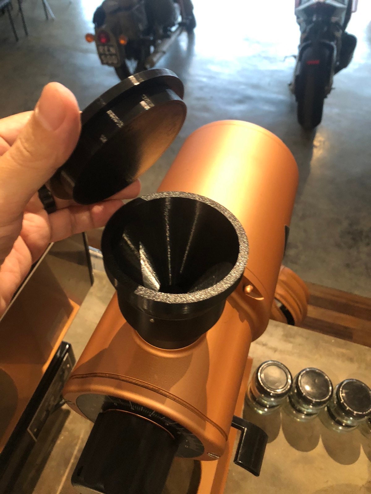 Mahlkonig EK43 コーヒーグラインダー用蓋付きシングルドーズ