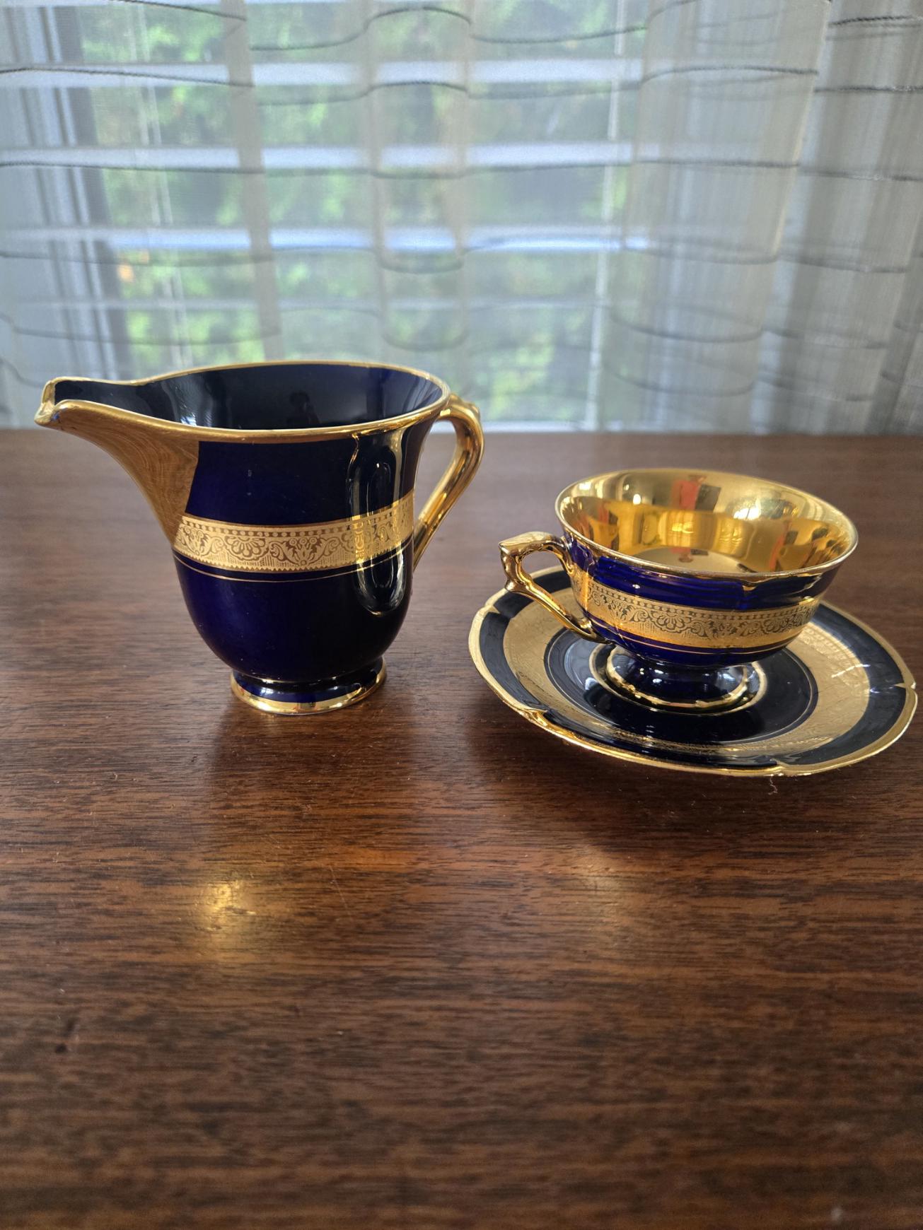 【再値下げ！】フランス　Limoges リモージュ　スタンド付き リモージュ トリオ