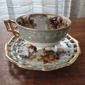 Lustreware Teacup Hand Painted Golden Brown Roses Fine Bone China Porcelain, Vintage Footed Treble Clef Cup and Reticulated Saucer, Japan
