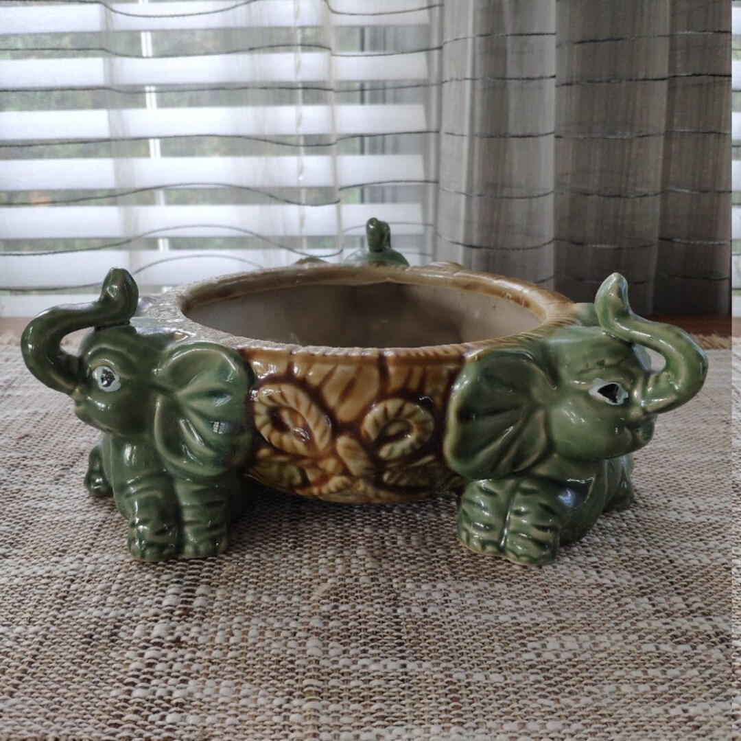Majolica 3 Elephants Planter Bowl Footed Round Vintage Planter