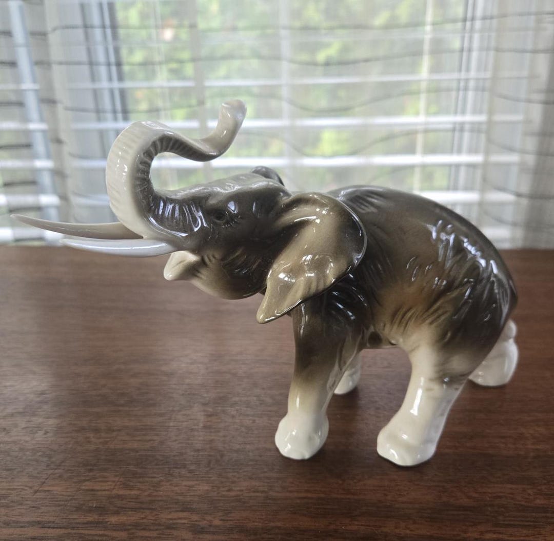 陶器 置物 ゾウ ロイヤルダックス Dux 【希少】 チェコ製 duxの中古品・新品・未使用品一覧 -royal 2026年最新】Yahoo!オークション 置物