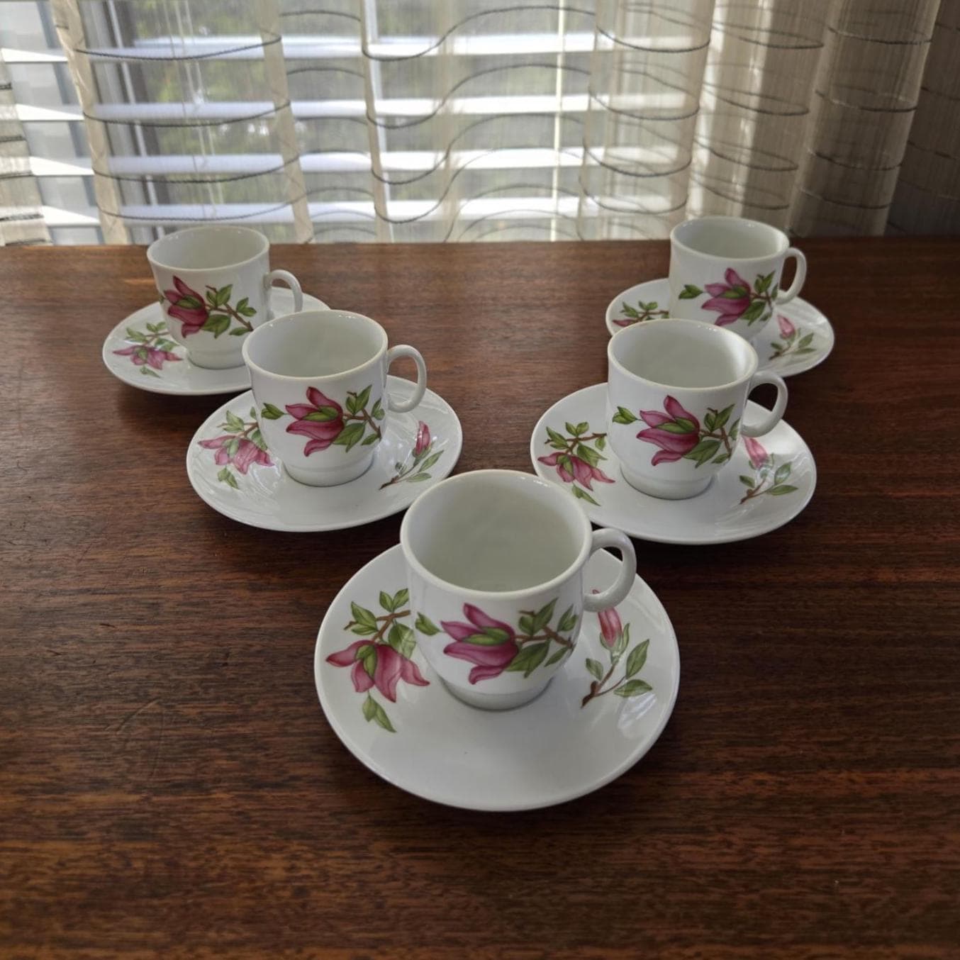 Richard Ginori Pink Tulip Vintage Espresso Cups and Saucers, Set