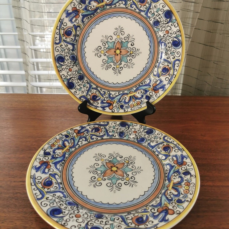 Tuscan Style Dinner Plates: Elegant Italian Dining Essentials