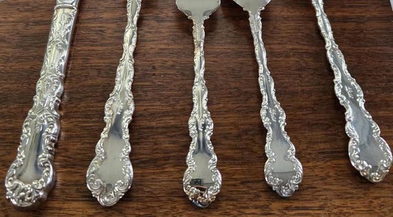 Wallace Louis Silver Plate Set of 30 Pieces, Vintage Silver Plated