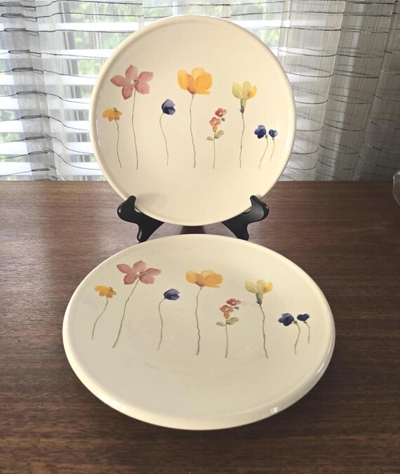 スポード　スタッフォードフラワー　デザートプレート　2枚セット Royal Stafford Scattered Flowers Set of 2, Vintage English Coupe