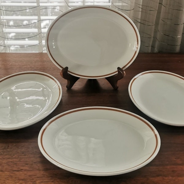 Steelite of England Oval Coupe Plates Set of 4 Hotelware Tan Line Band Vintage Restaurant Dishware 8 1/8"