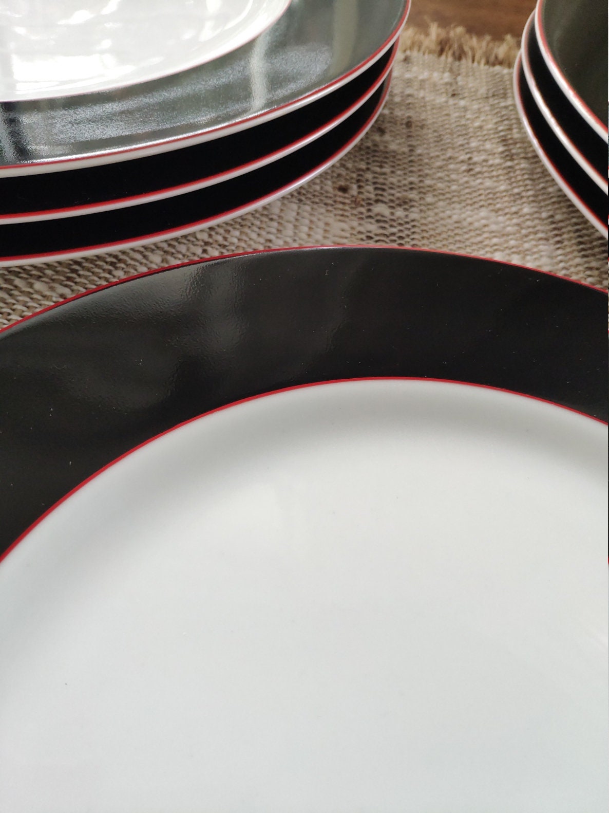 TAITU ディナープレートセットペア（イタリアブランド） Taitu Due プレート 2枚セット イタリア製 黒磁器 ヴィンテージ