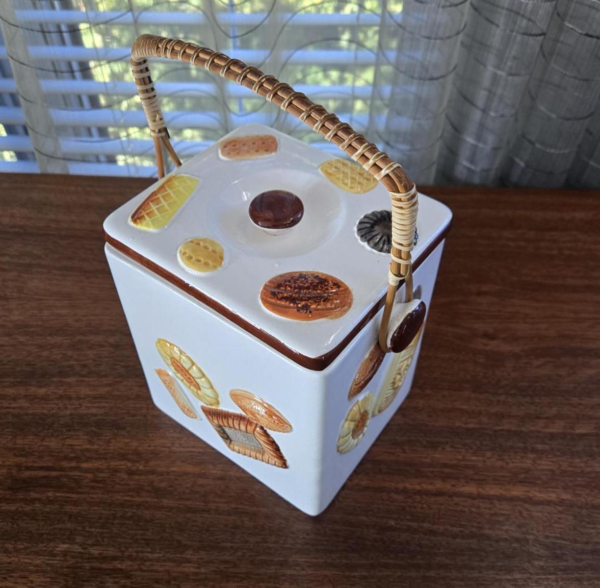 Cookies All Over Napco Japan Hand Painted Vintage Cookie Jar With