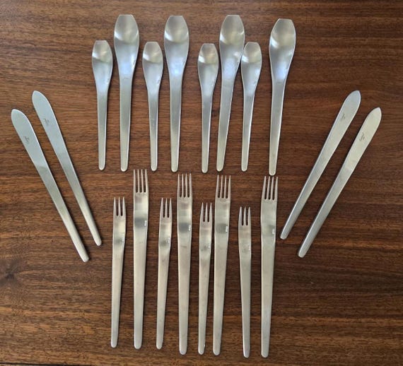 Cutipol Portugal モダンステンレスカトラリーセット Cutipol Portugal Cutlery Set of 20, Vintage Vario Reyes Stainless