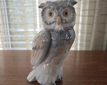 Nao Eulenfigur, Vintage Porzellan handgefertigt in Spanien von Lladro Skulptur 7 ", signiert
