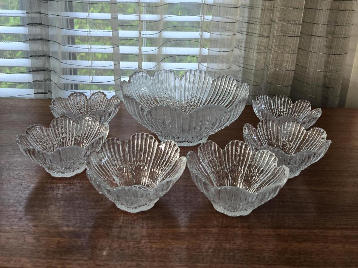 Lasisepat Mantsala Bowl Set of 7, Designed Heina Art Glass by
