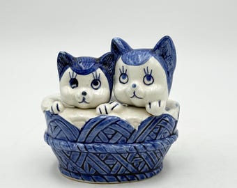 Vintage Hand Painted Blue Delft Cat Figurine, Two Kitchens in a Basket
