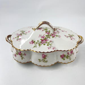 Haviland Limoges France Schleiger Double Wavy Gold Pink Cabbage Roses Casserole /11&#39;&#39;length-7&#39;&#39;width-3height/