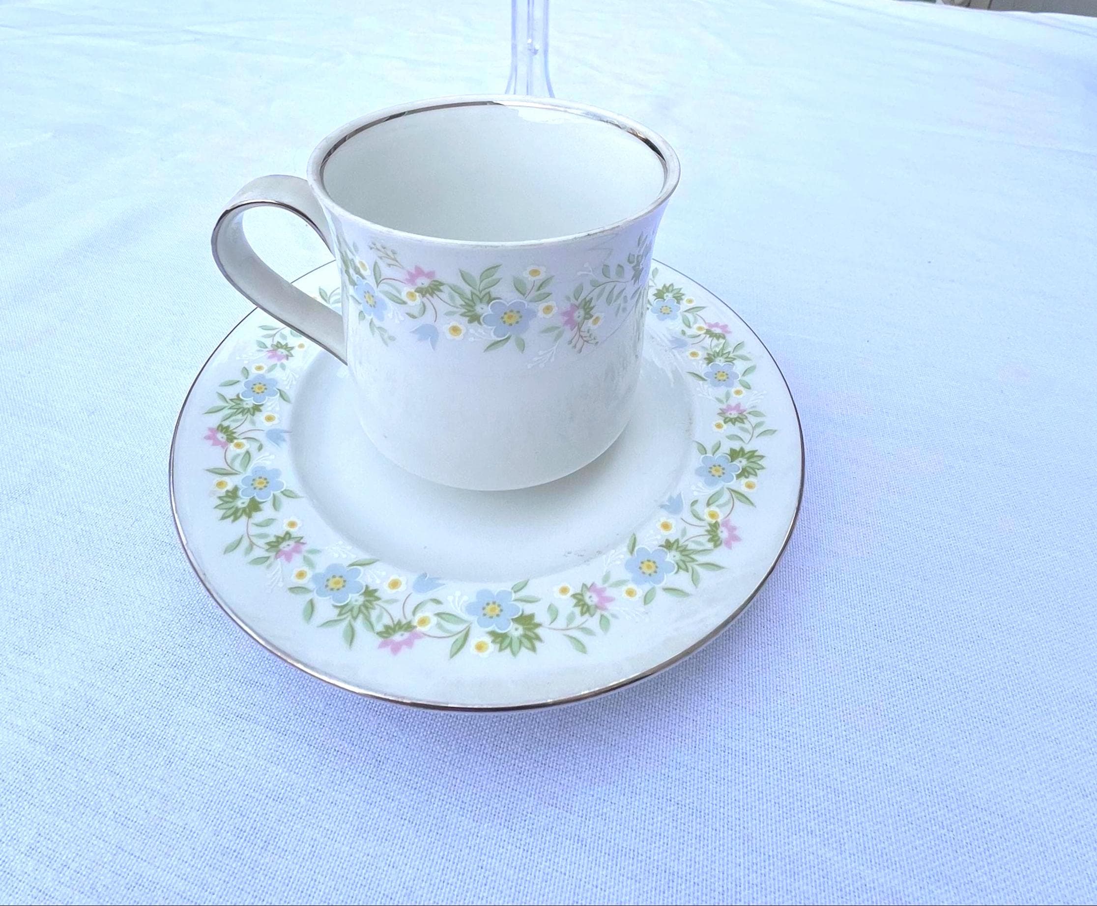 Johann Haviland　アンティーク　ティーセット Vintage Johann Haviland Bavaria Tea Set: Blue Garland Floral