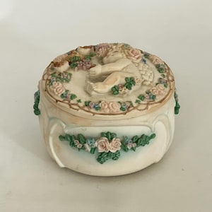 Vintage 1996 Dreamsicles Trinket Music Box/1996 Dreamsicles Trinket Music Box/ Cherub Angel Figurine/Musical Box