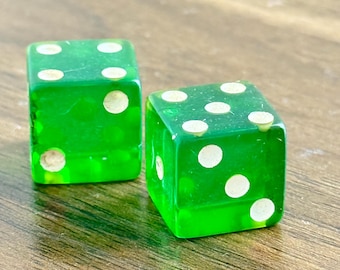 Vintage Green Translucent 16mm Dice 2 Pieces