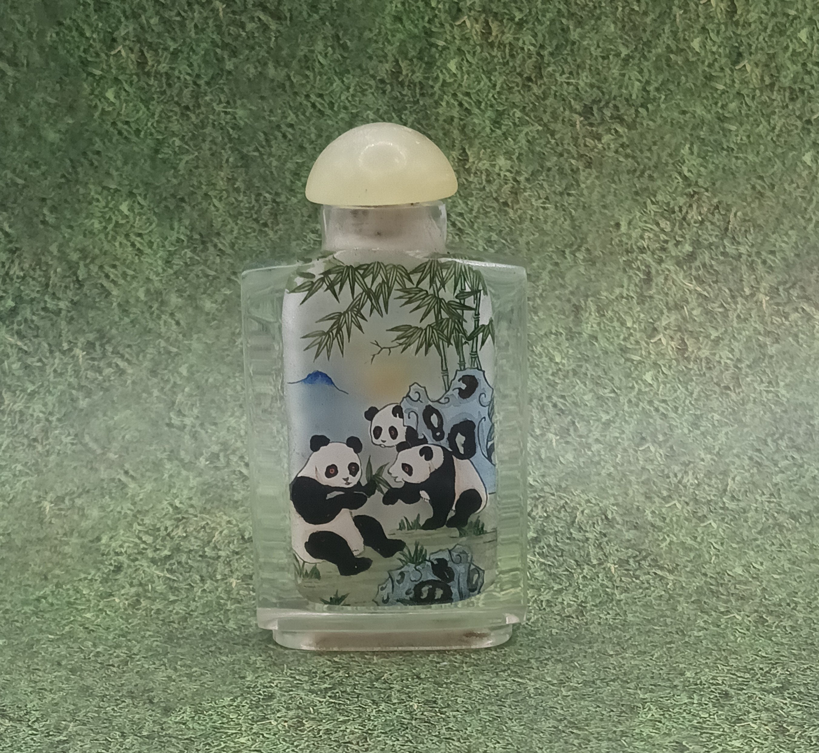  Ancient-Gift Handicraft Snuff Bottle - Inside Painted with  Panda : Home & Kitchen