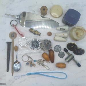 27 PIECE JUNK DRAWER ~ L'Oreal bottle ~ Porcelain oven knob ~ Vintage Rouge (unused) ~ Wood thread spool ~ Much more ~ fREE sHIPPING