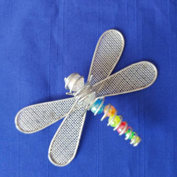 DRAGONFLY FIGURE ~Metal ~ Bead body ~ Mesh wings