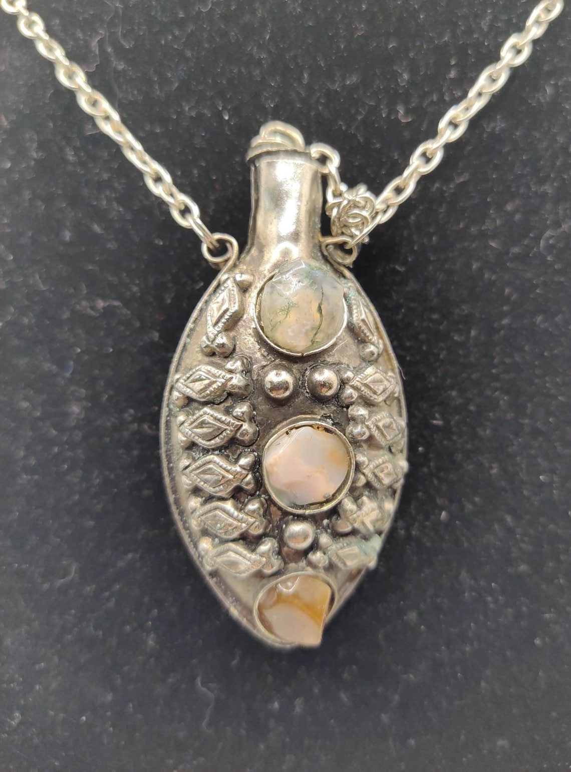 VINTAGE SNUFF PENDANT Tibetan Snuff Pendant Jeweled | Etsy