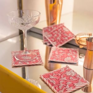 Reversible Fabric Coasters, Quilted Floral Prated Coasters, Handmade Candle Mat, Unique Coasters, Cotton Woven Coaster, Coffee Table Decor,