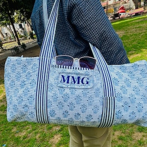 Personalized Duffle Bag, Quilted Large Weekender Bags with Name, Embroidered Duffle Bag, Bridesmaid Gift, Cotton Travel Bag for Women,