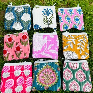 Estuche de tela con cremallera hecho a mano, Monedero de algodón acolchado, Monedero bohemio vintage floral con cremallera, Almacenamiento de viaje para artículos esenciales diarios