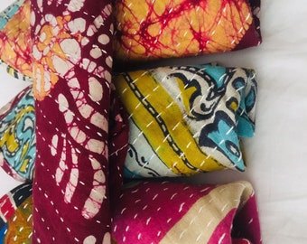 Cloth Napkins set. Dinner. Cocktail. Wedding napkins Reusable Cloth Napkin Cotton Napkins Indian Vintage Colorful Kantha Napkins