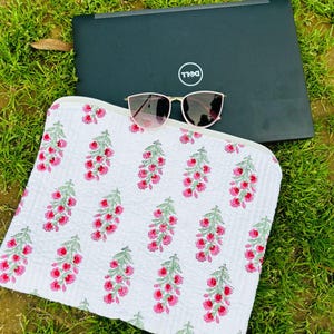 Boho Große Baumwolle Indische Blumen Gesteppte Computer Taschen Einzigartige Geschenke Handgemachte Laptop Hülle mit Reißverschluss Laptop Tasche, Geschenk für Sie