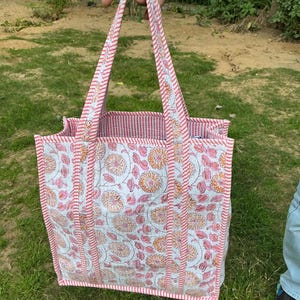 Large Cotton Quilted Duffle Tote Shoulder Bag, Floral Print Washable Overnight Bag, Eco friendly Yoga Shopping Beach Boho Weekender Bags