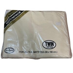 Vintage Tastemaker Twin Fitted Sheet Cream NOS No Iron Muslin Poly Cotton USA