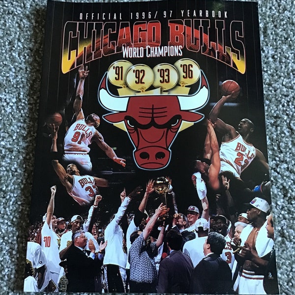 Chicago Bulls Michael Jordan 1996/97 World Champions Yearbook Nice Loaded With Color Pictures Rare Awesome Last One