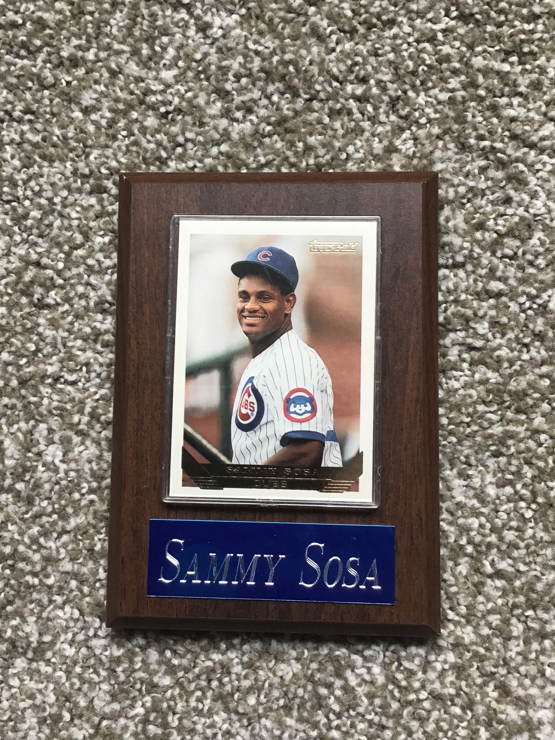 Chicago Cubs Slugger Sammy Sosa Topps Gold Vintage Baseball Card Plaque  Awesome Collectible & Rare Mint Great Item