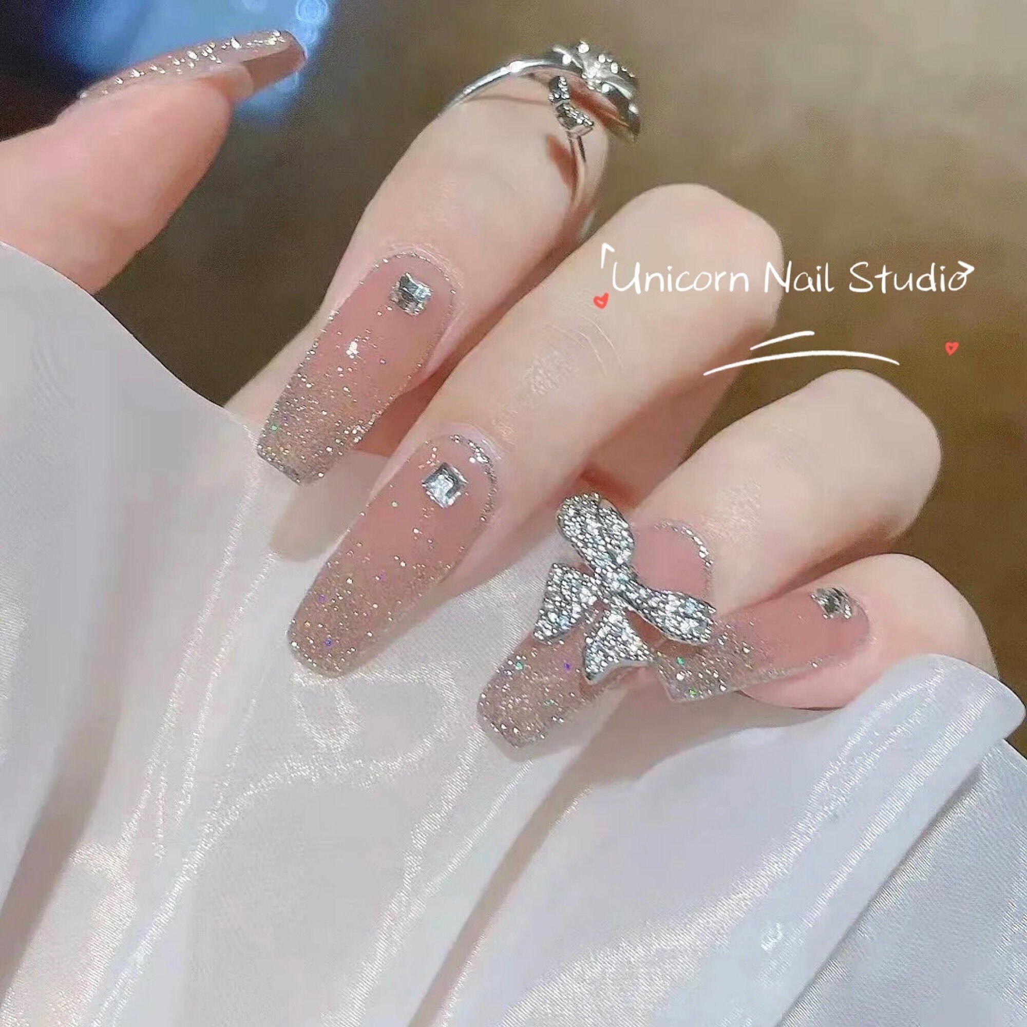 Nude Bow Crystal Diamond False Nails Cute Hand-painted Nails - Etsy Norway