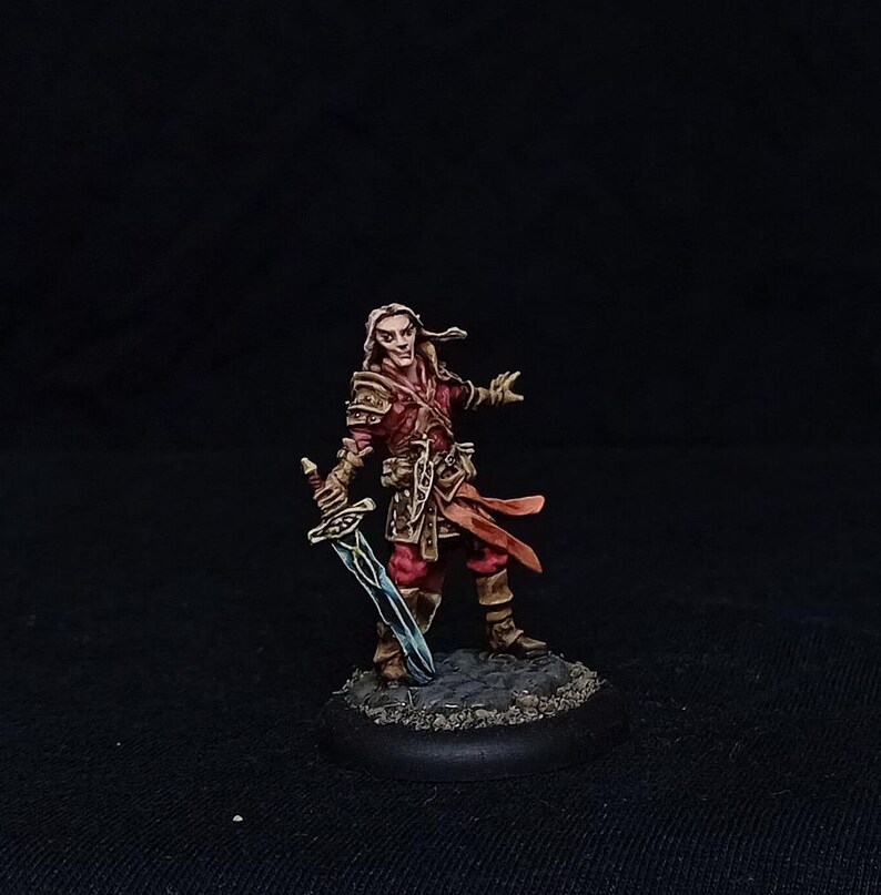 Figurine Reaper Miniatures - Clerc De Calistria Pathfinder - 28 Mm - Non Peinte - Pour Jeux De Rôle - 6