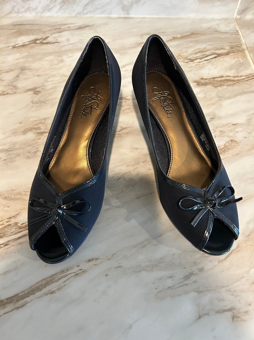 navy blue peep toe shoes