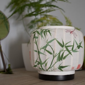 Lampe peinte décorative à la main sur tissu Artiste peintre poissons bambous