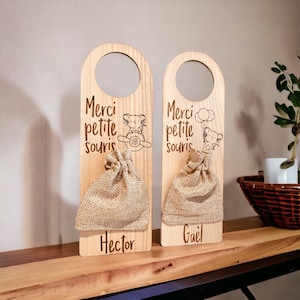 Passage of the little mouse, Door sign with a pouch to deposit the tooth and recover a piece :) customizable