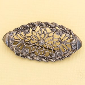 Vintage Mid Century Silver Tone Brooch i13