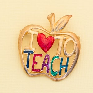Vintage Mid Century Gold Tone Me encanta enseñar broche de manzana i1