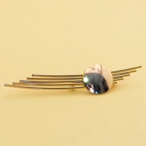 Vintage Minimalist Circular Intricate Lines Gold Tone Brooch i27