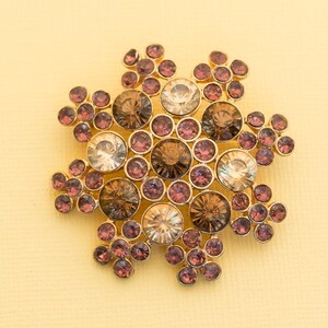 Vintage Mid Century Rhinestone Brooch i4