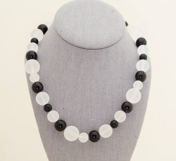 Vintage Boho Black Plastic Beaded Necklace 18 Inc… - image 3