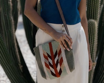 Zapotec Wool Crossbody Bag, Green Southwest Purse, Arrow Motif Artisan Bag