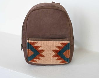 Mochila pequeña Oaxaca, mochila pequeña marrón, mochila de cuero para excursiones de un día