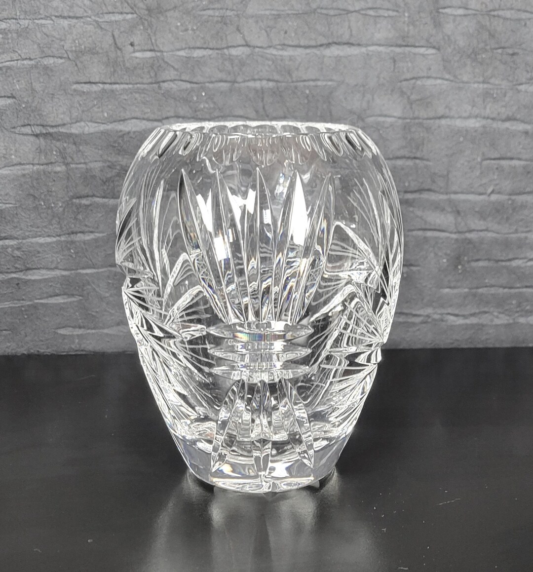 Handcut Crystal Whirling Pinwheel Glass Vase 6 Tall Etsy